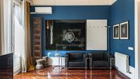 Sala d'estar de Apartament de lloguer en  Barcelona Capital amb Aire condicionat, Calefacció i Terrassa