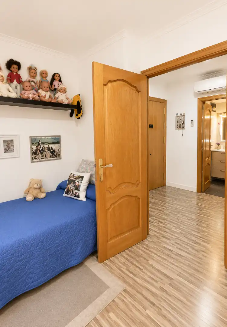 Dormitori de Pis en venda en Badalona amb Aire condicionat, Calefacció i Terrassa