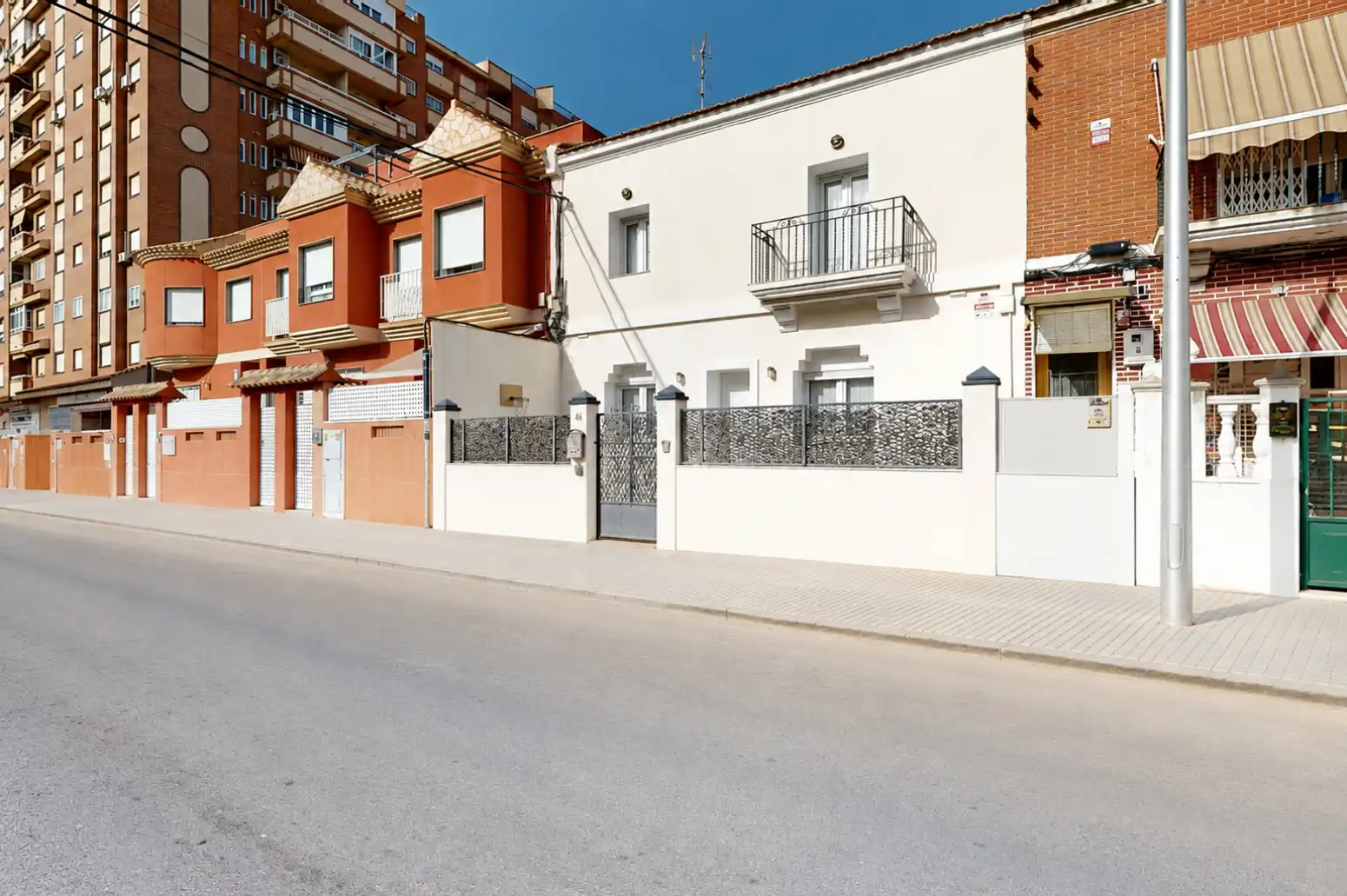 Exterior view of Houses for sale in Cartagena  with Air Conditioner, Parquet flooring and Terrace