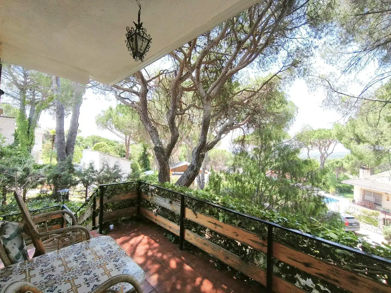 Terrassa de Casa o xalet en venda en Villa del Prado amb Aire condicionat, Calefacció i Jardí privat