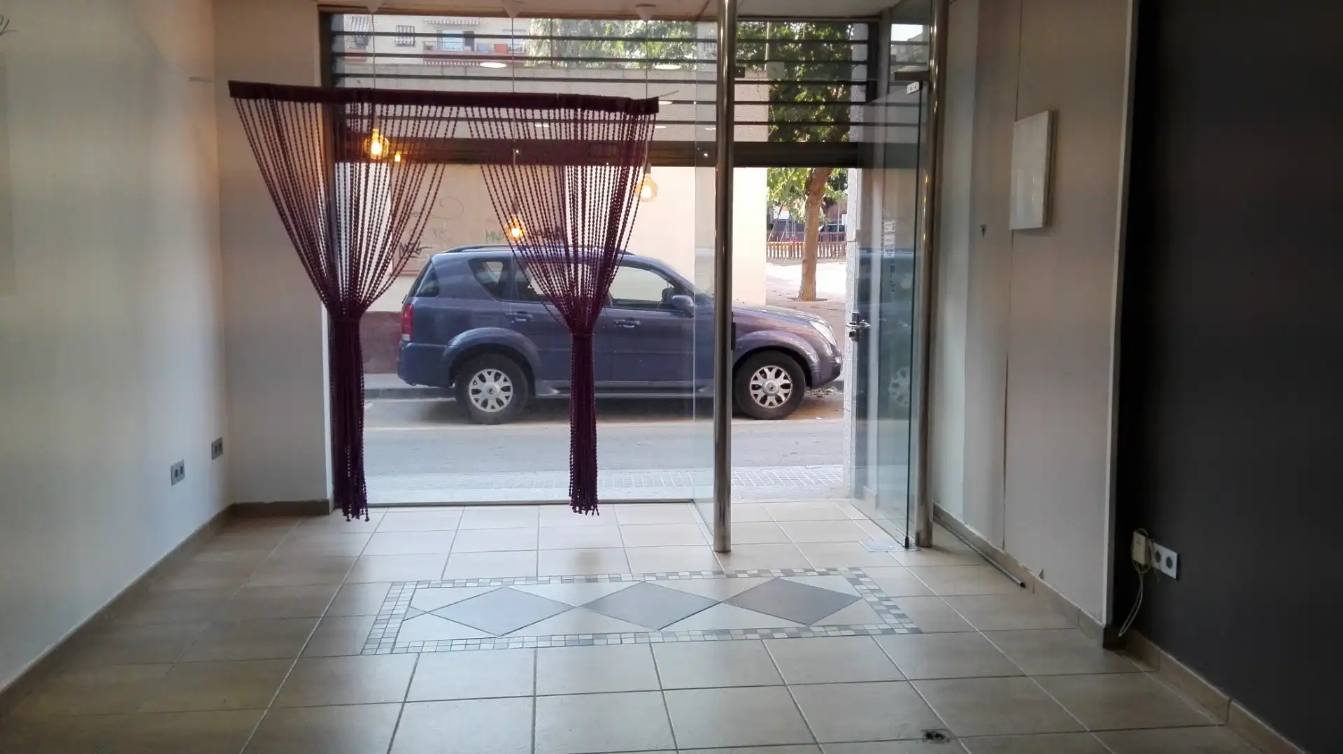 Commercial properties for rent in Calella  with Air Conditioner, Heating and Alarm