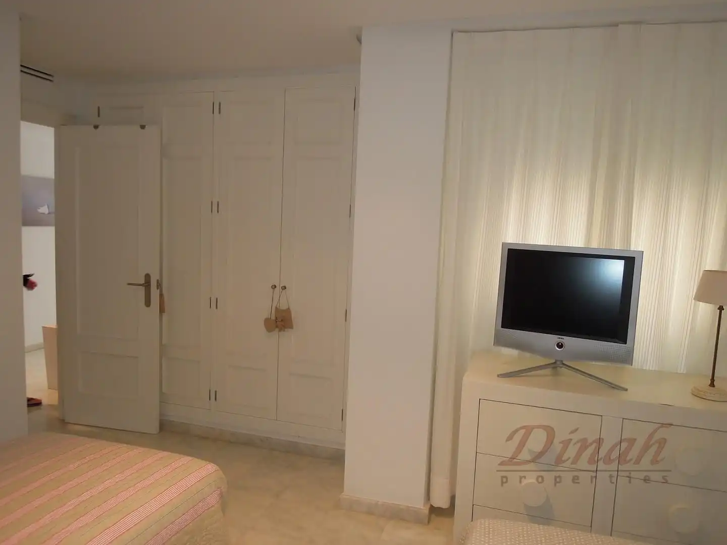 Schlafzimmer von Wohnungen zur Miete in Altea mit Klimaanlage, Heizung und Möbliert