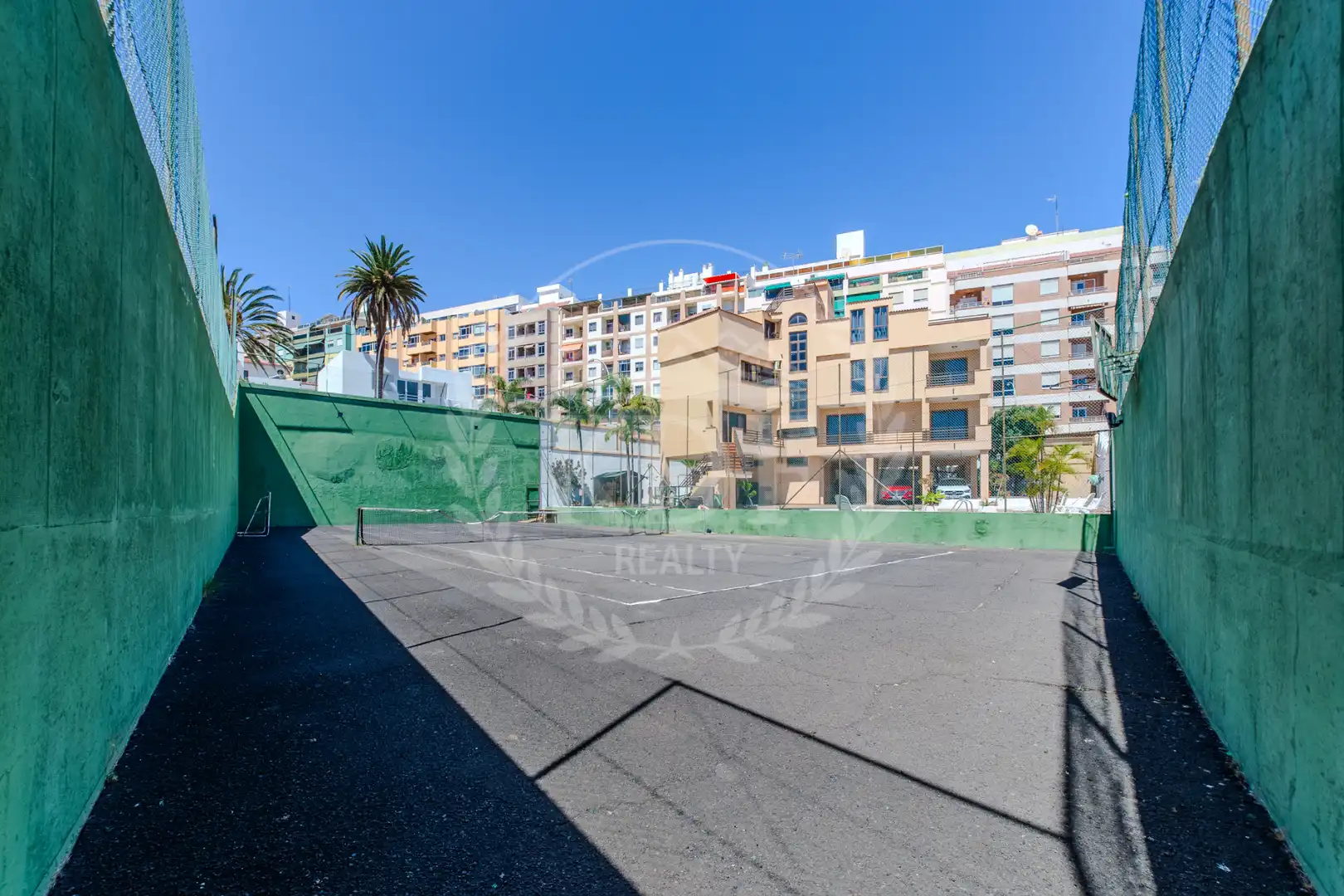 Vista exterior de Casa o xalet en venda en Santa Cruz de Tenerife amb Aire condicionat, Calefacció i Jardí privat
