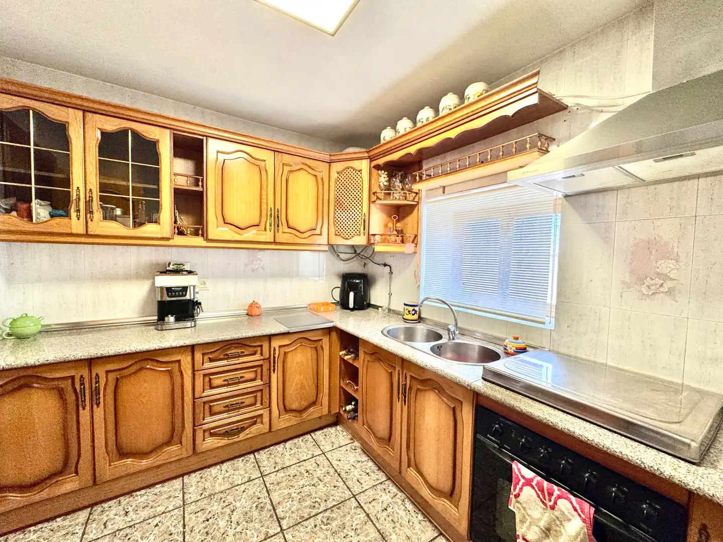 Cuina de Casa o xalet en venda en Ugíjar amb Terrassa, Traster i Moblat