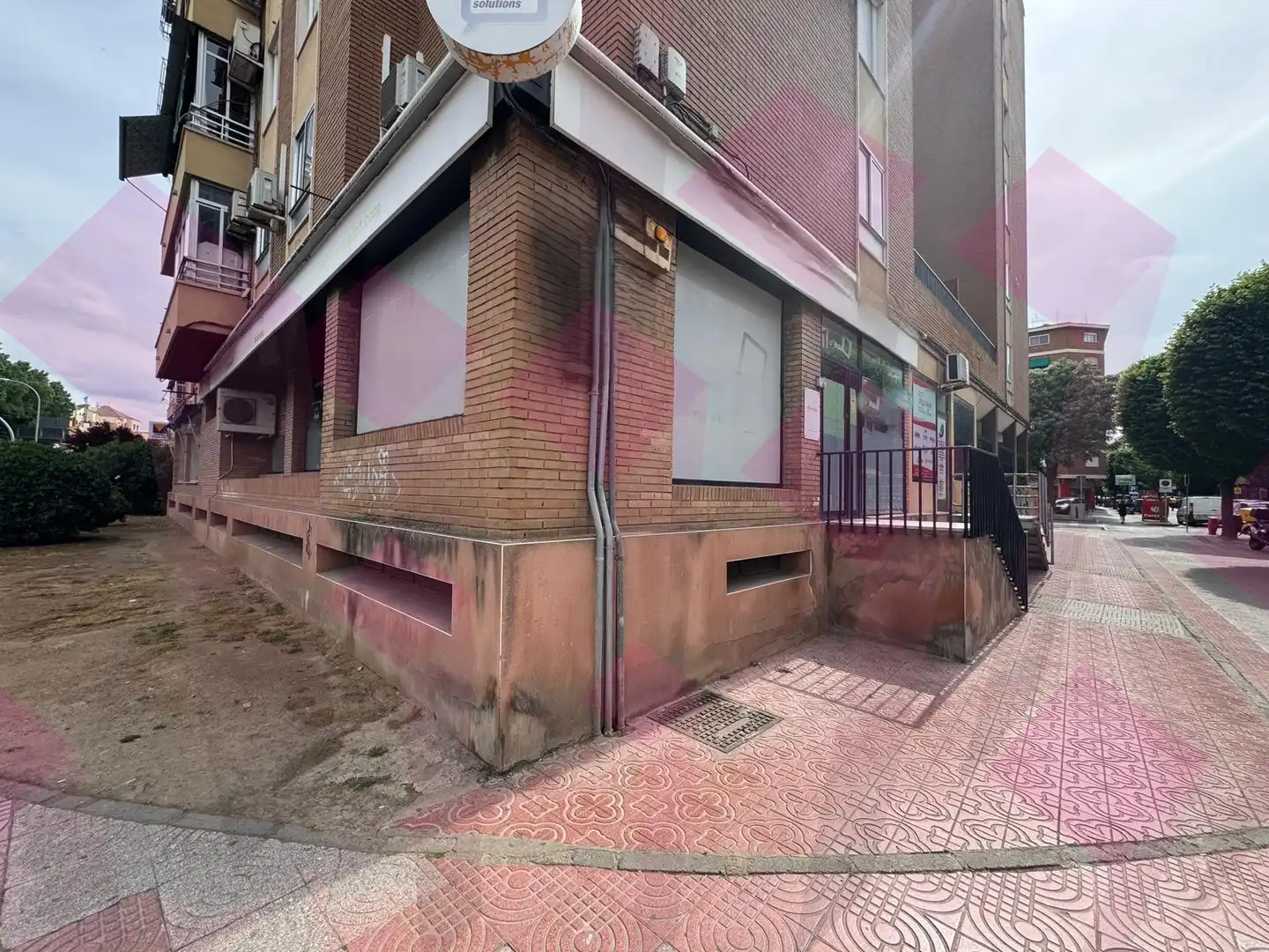 Außenansicht von Geschaftsraum zum Verkauf in Ciudad Real mit Klimaanlage, Heizung und Alarm