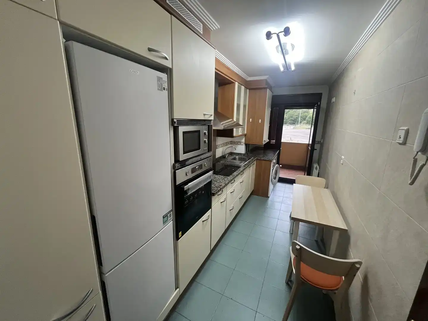 Küche von Wohnung zur Miete in Vallobín - La Florida