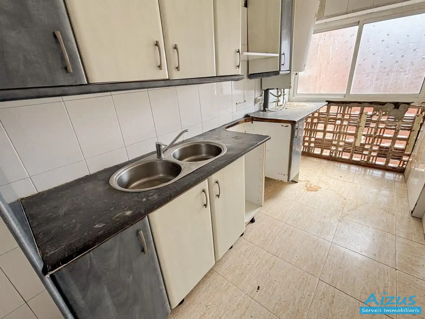 Cocina de Piso en venta en Sabadell