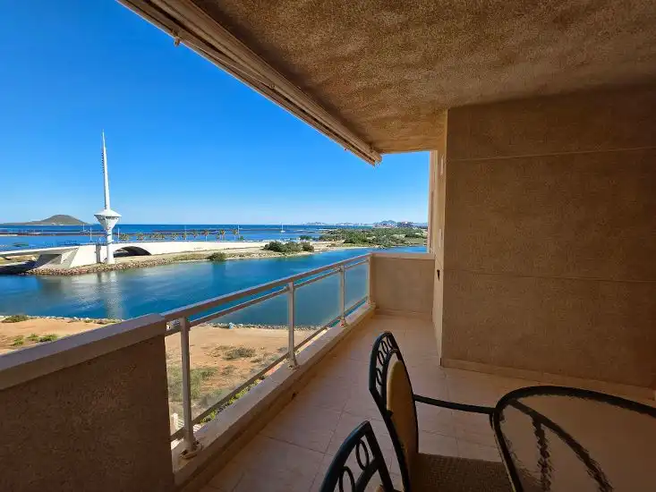Terraza de Apartamento en venta en La Manga del Mar Menor con Terraza, Amueblado y Balcón