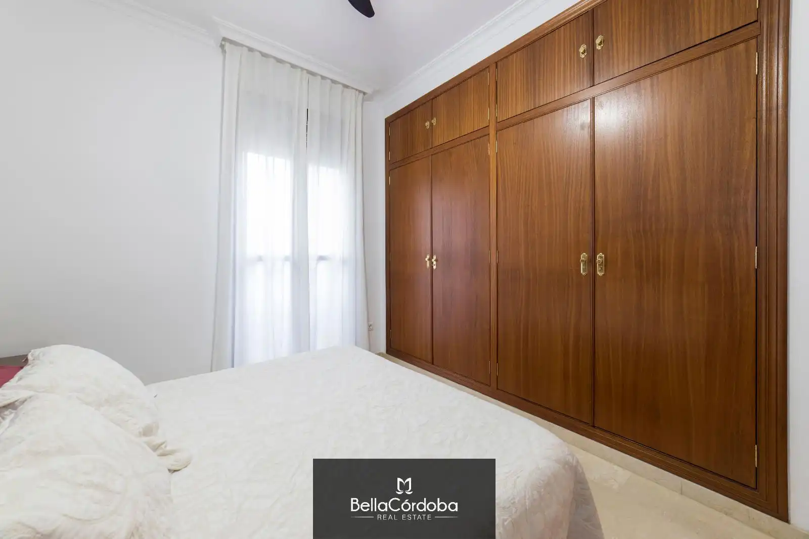 Habitación de Casa adosada en venta en Córdoba con Aire acondicionado, Calefacción y Terraza