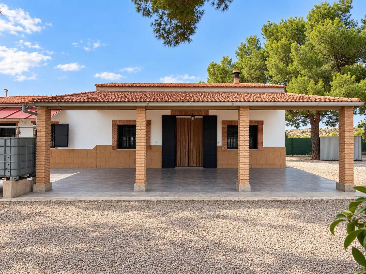 Casa rústica amb jardí en venda a Alguazas