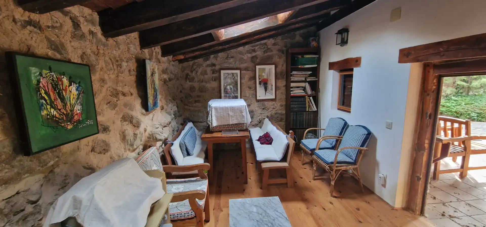 Sala d'estar de Casa o xalet en venda en Sotosalbos