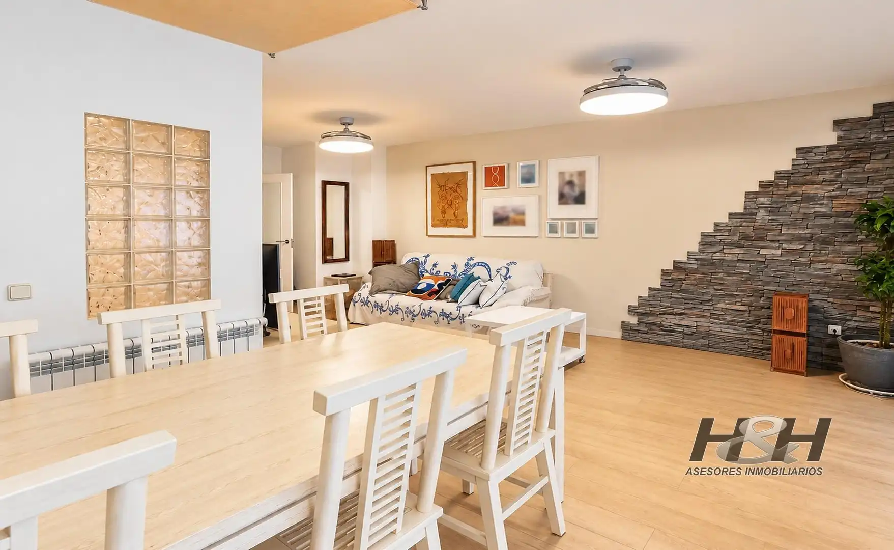 Flat with terrace for sale in Pobles de l'Oest, imagen 4