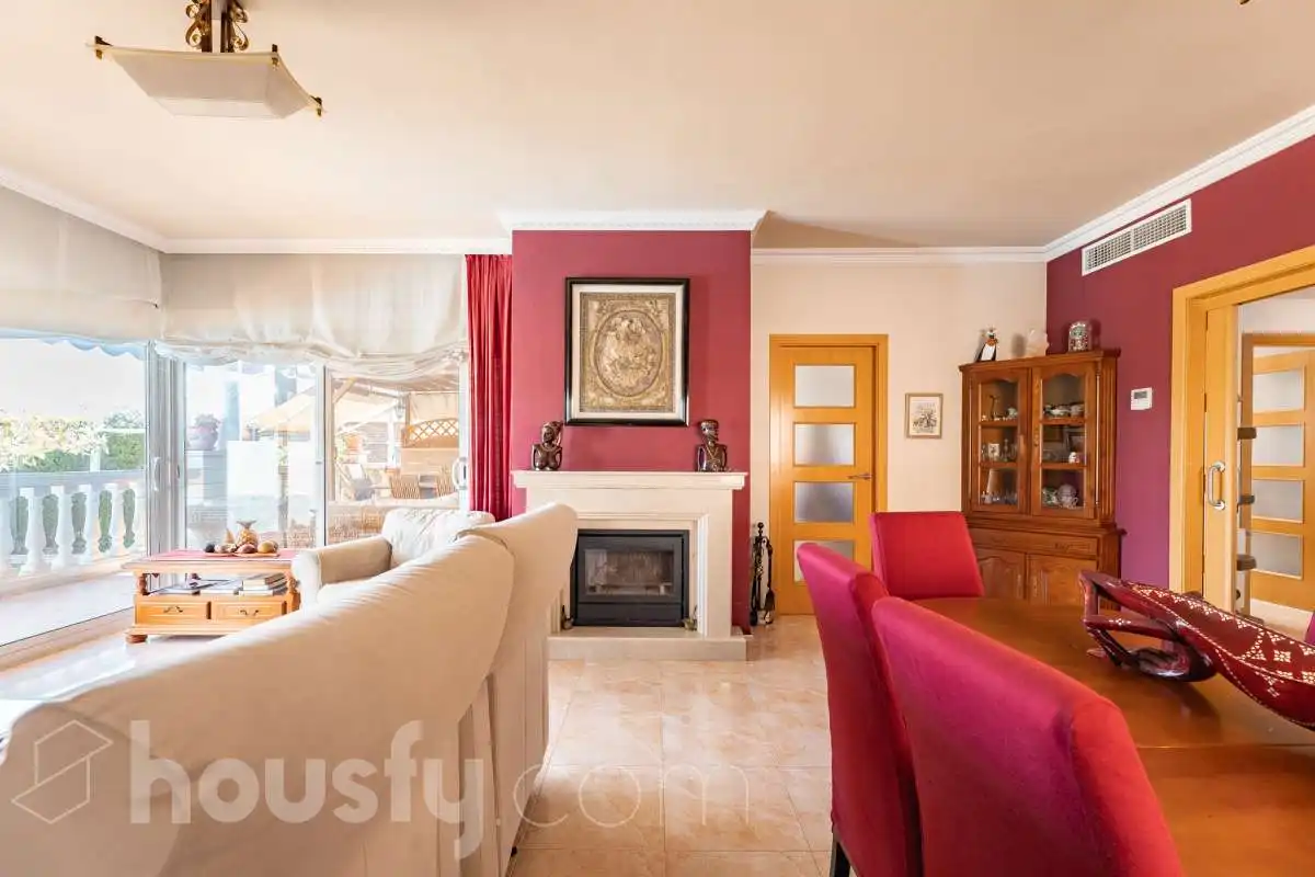 Sala de estar de Casa o chalet en venta en Calafell con Aire acondicionado, Calefacción y Jardín privado