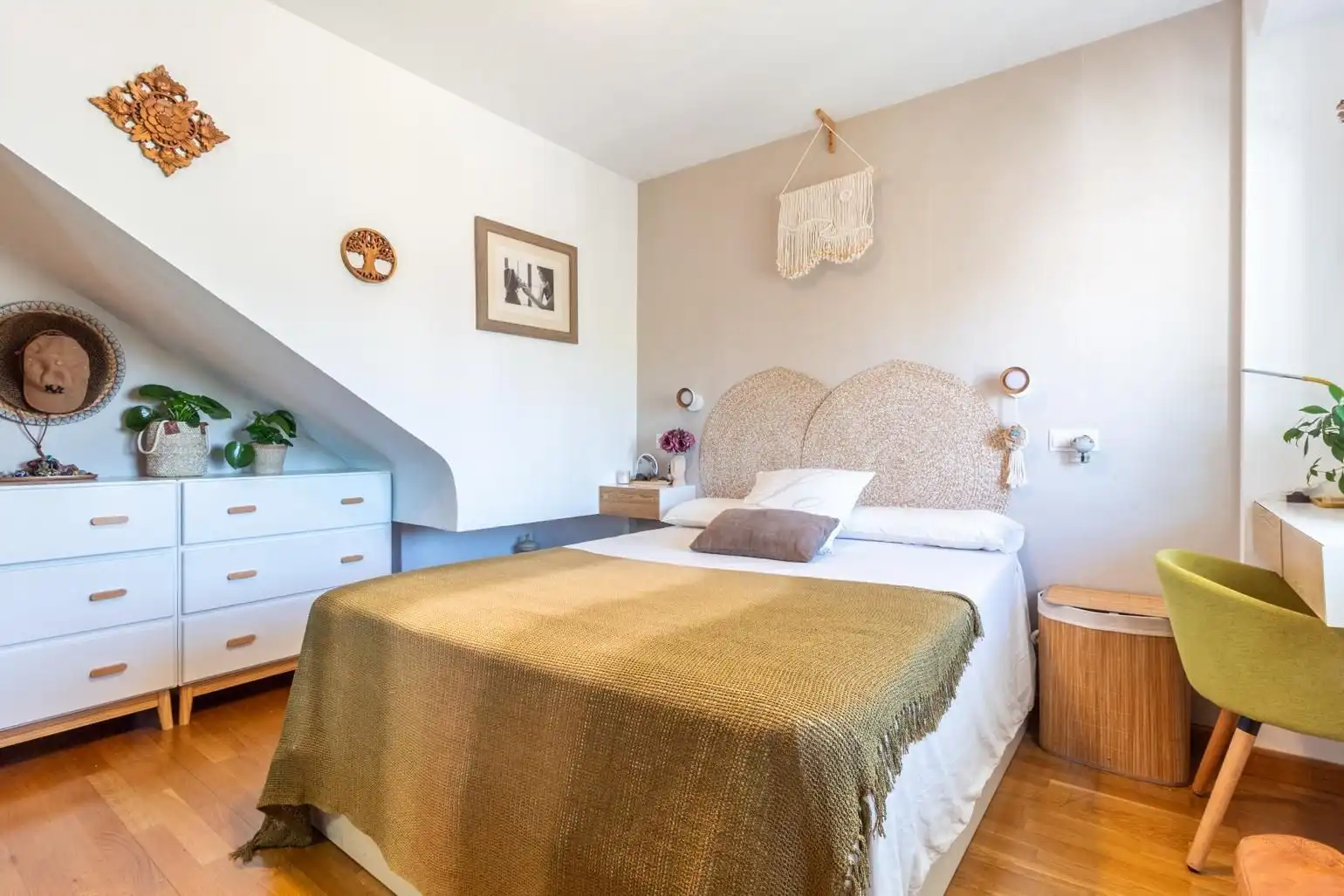 Piso en venta en Paseo Iberico , Martín Carpena - Torre del Río
