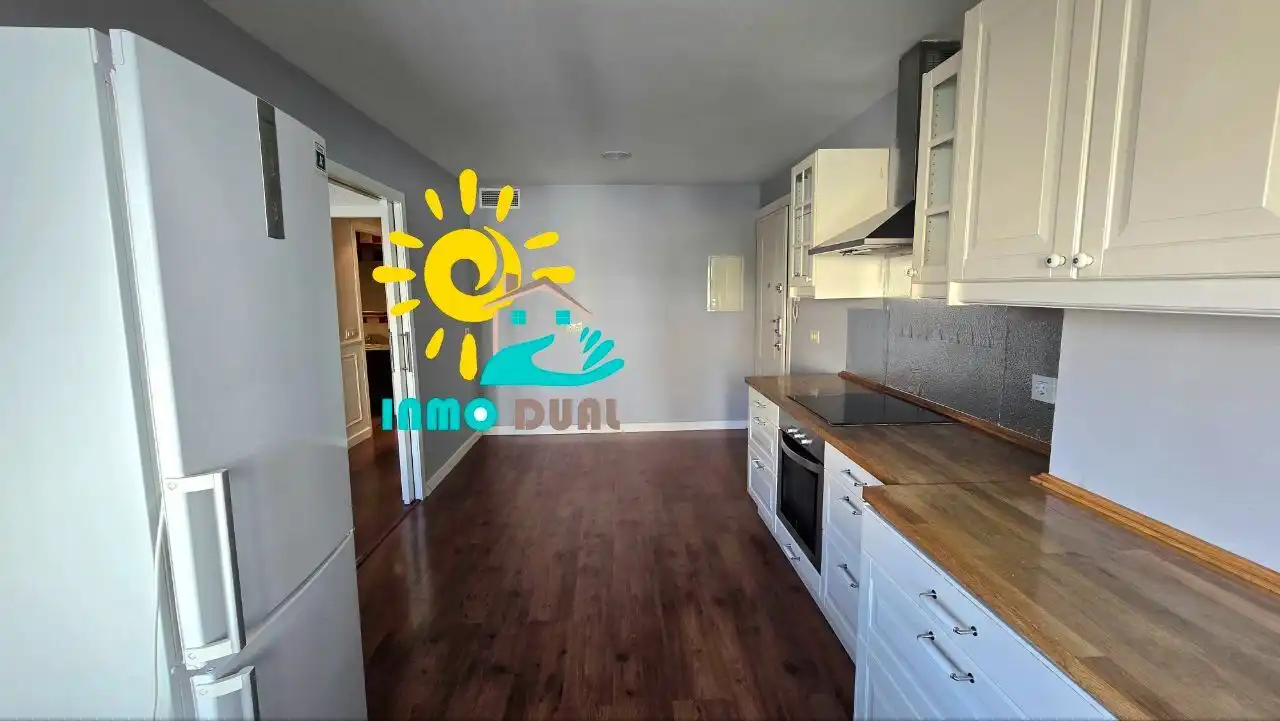 Kitchen of Flat for sale in Badajoz  with Air Conditioner, Heating and Terrace