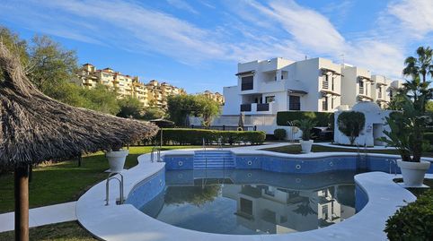 Foto 5 de Apartamento en venta en El Velerín, Estepona