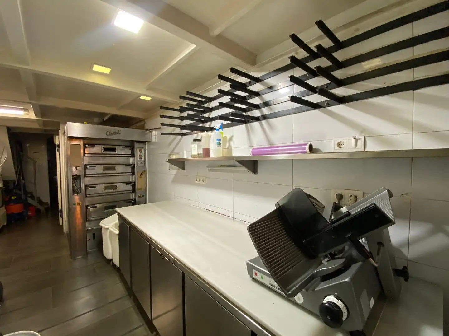 Commercial properties for rent in PROVENÇA, 243, Dreta de l'Eixample