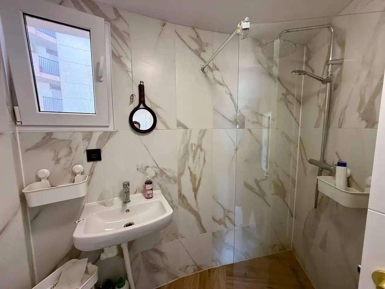 Badezimmer von Wohnung zum Verkauf in Torrevieja mit Terrasse