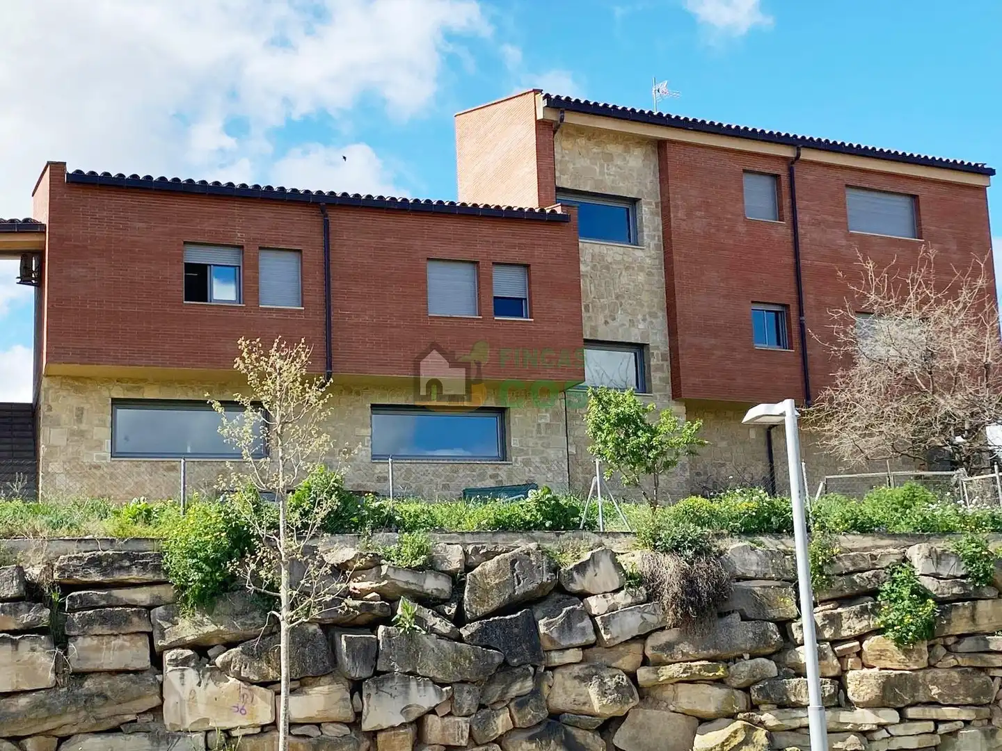 Vista exterior de Casa o xalet en venda en Les Borges Blanques amb Calefacció, Jardí privat i Terrassa