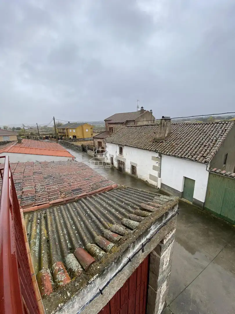Vista exterior de Piso en venta en Santibáñez de Béjar con Terraza