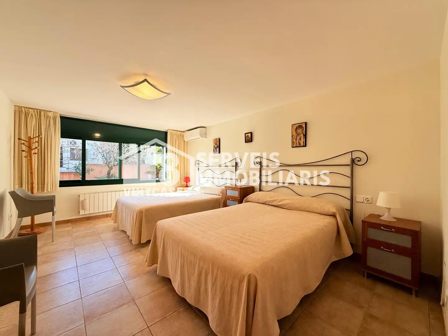 Habitación de Casa o chalet en venta en Sant Vicenç de Montalt con Calefacción, Jardín privado y Piscina