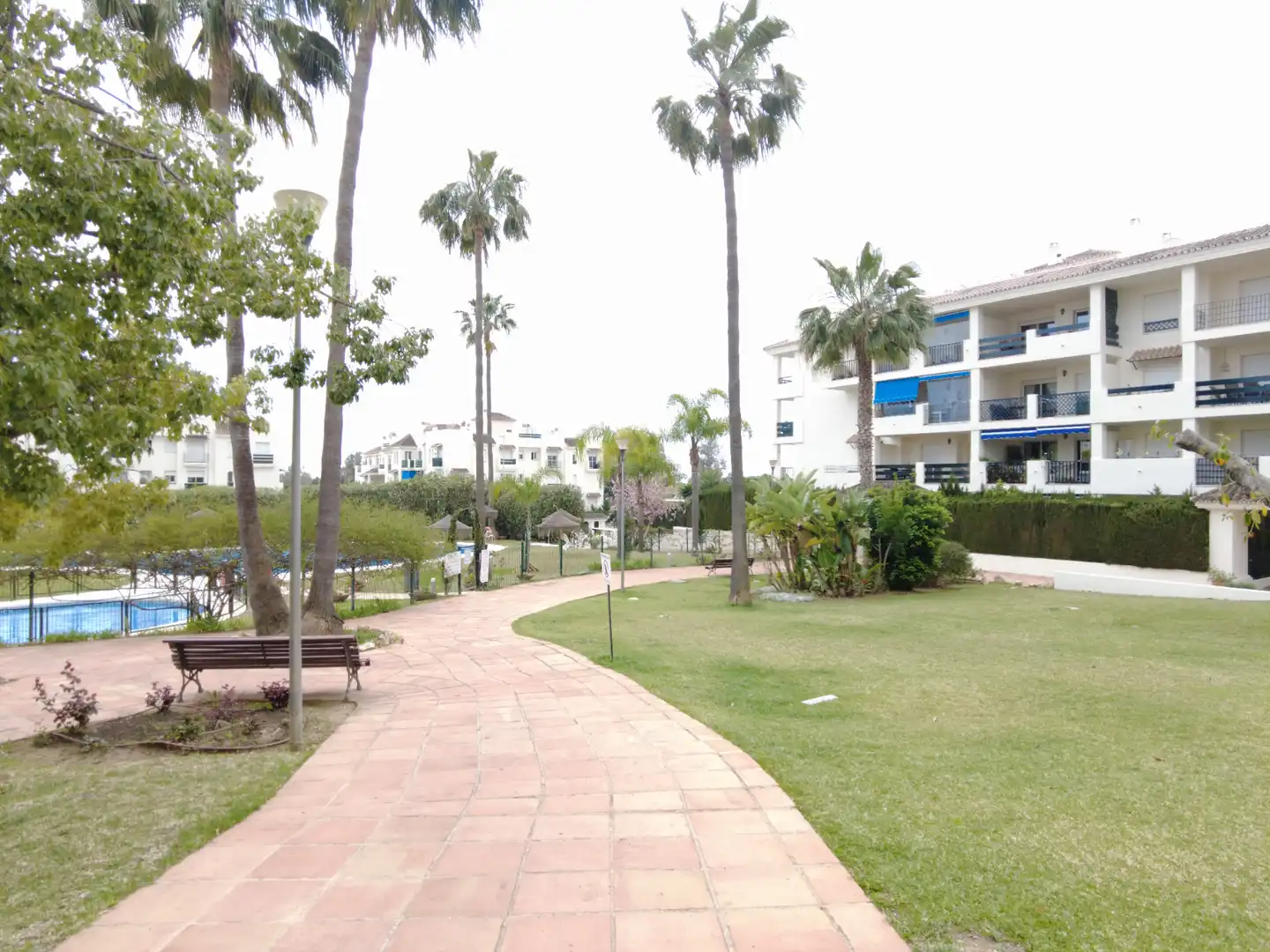 Piso en venta en Calle los Jazmines, 11, Nueva Andalucía centro