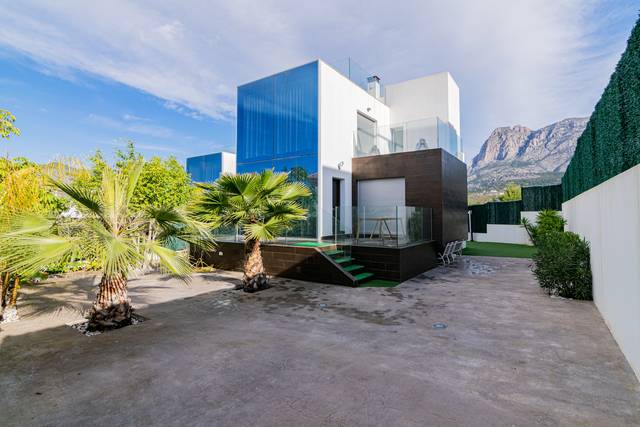 Casa-chalet en Venta en Finestrat Pueblo