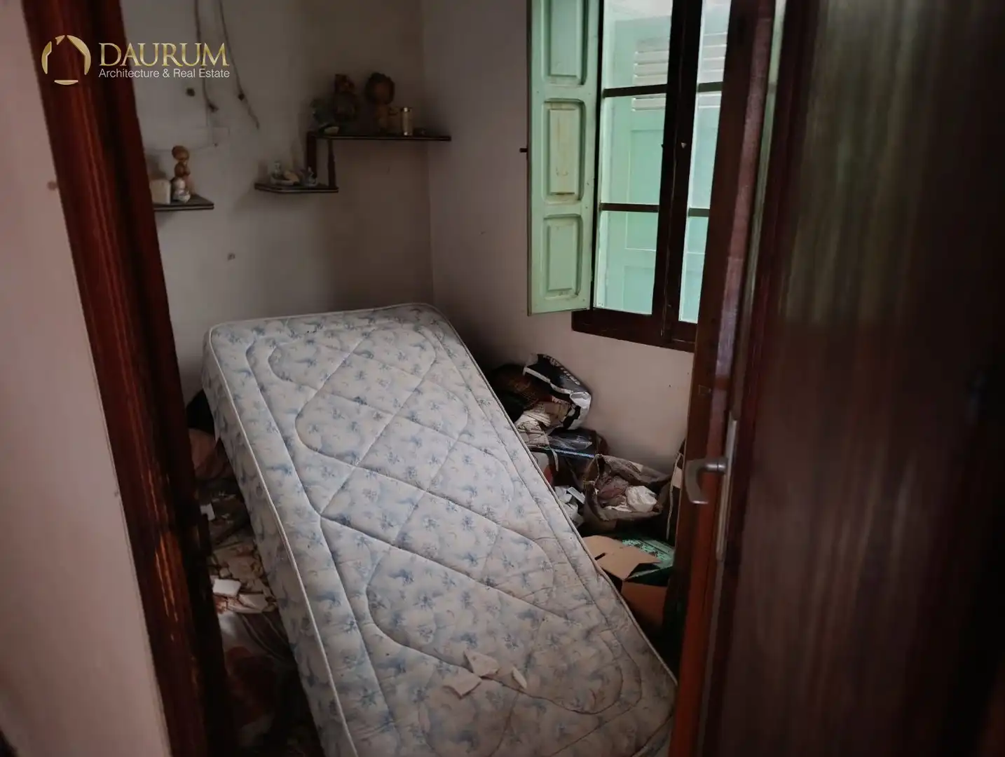 Dormitori de Casa o xalet en venda en Crevillent