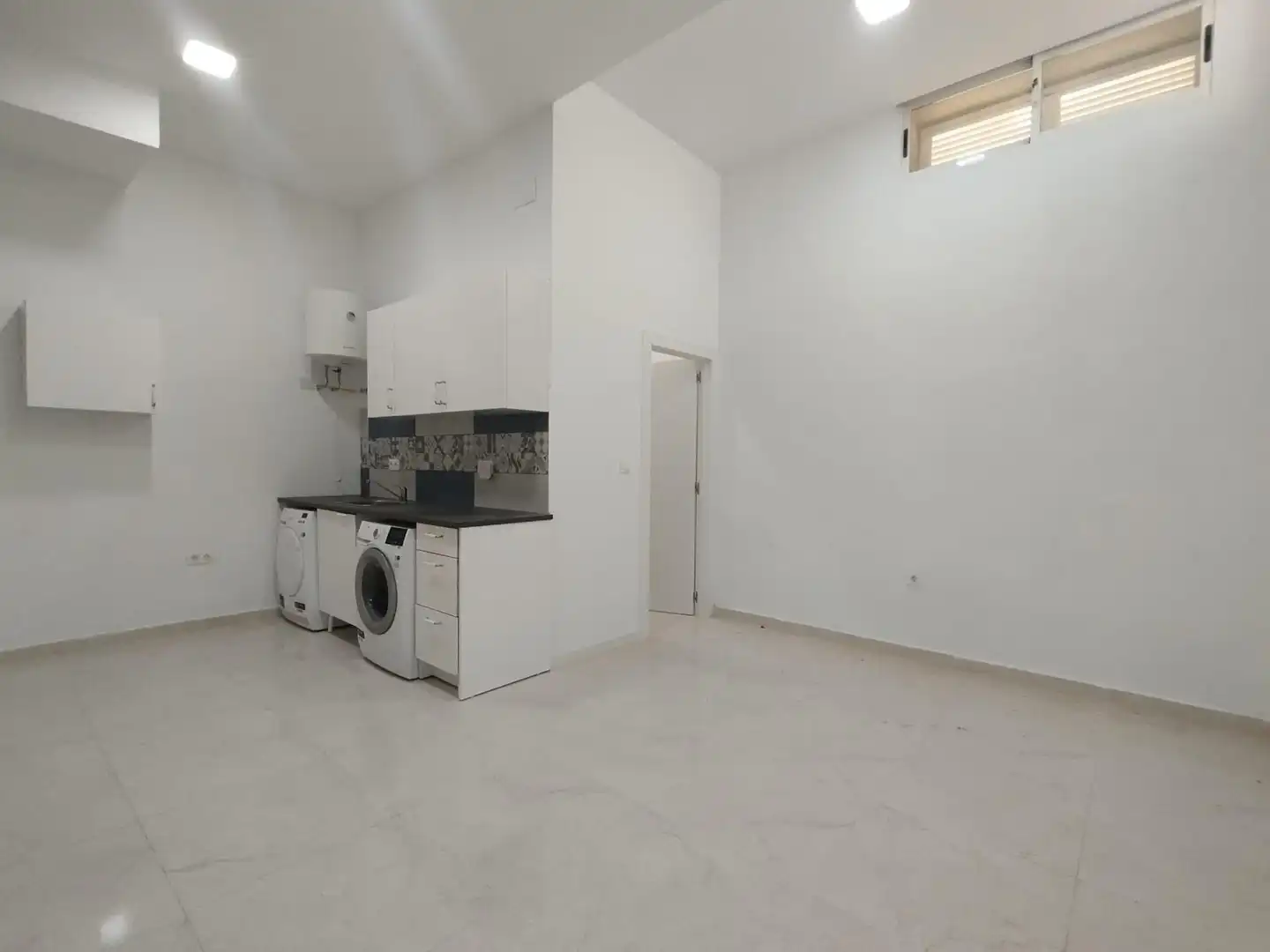 Cocina de Casa adosada en venta en Guardamar del Segura con Aire acondicionado, Calefacción y Amueblado