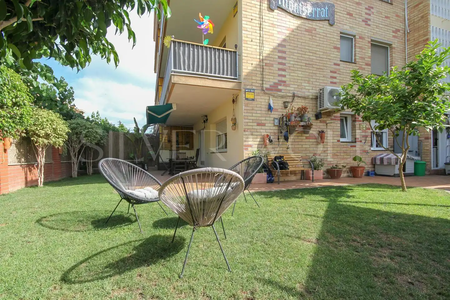Terrace of Ground floor for sale in Vilanova i la Geltrú  with Air Conditioner, Private garden and Terrace