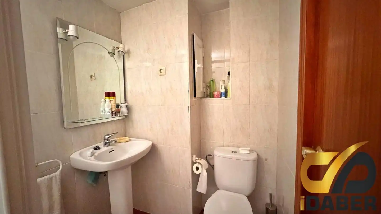 Bathroom of Houses for sale in Carranque  with Air Conditioner, Heating and Private garden