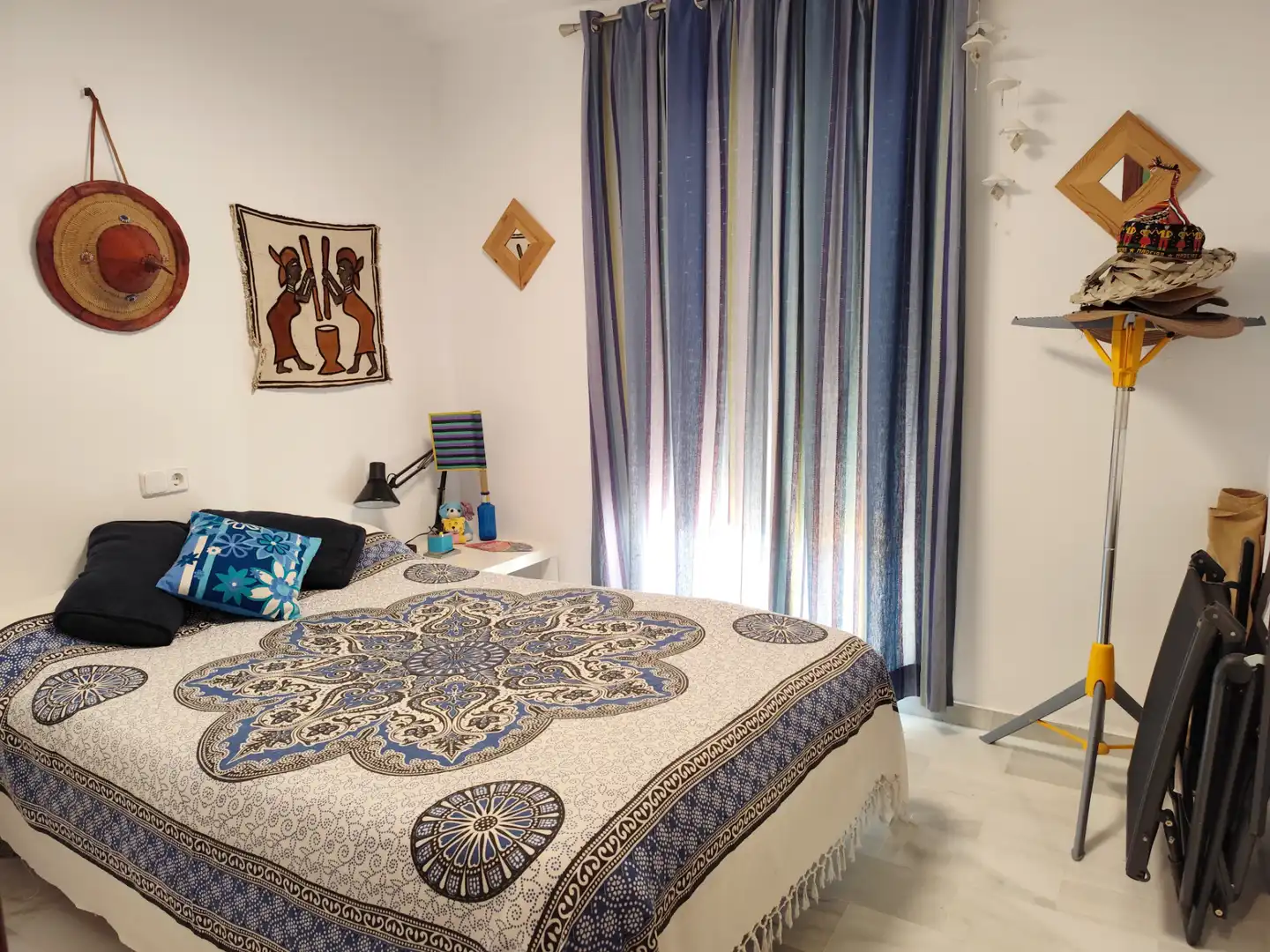 Schlafzimmer von Dachboden zur Miete in Sanlúcar de Barrameda mit Klimaanlage, Heizung und Terrasse