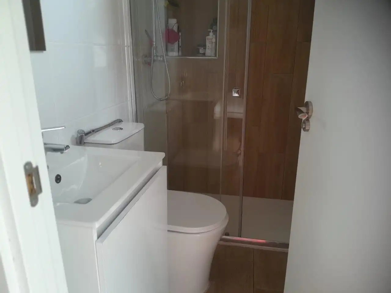 Baño de Piso en venta en Burjassot con Aire acondicionado, Calefacción y Jardín privado