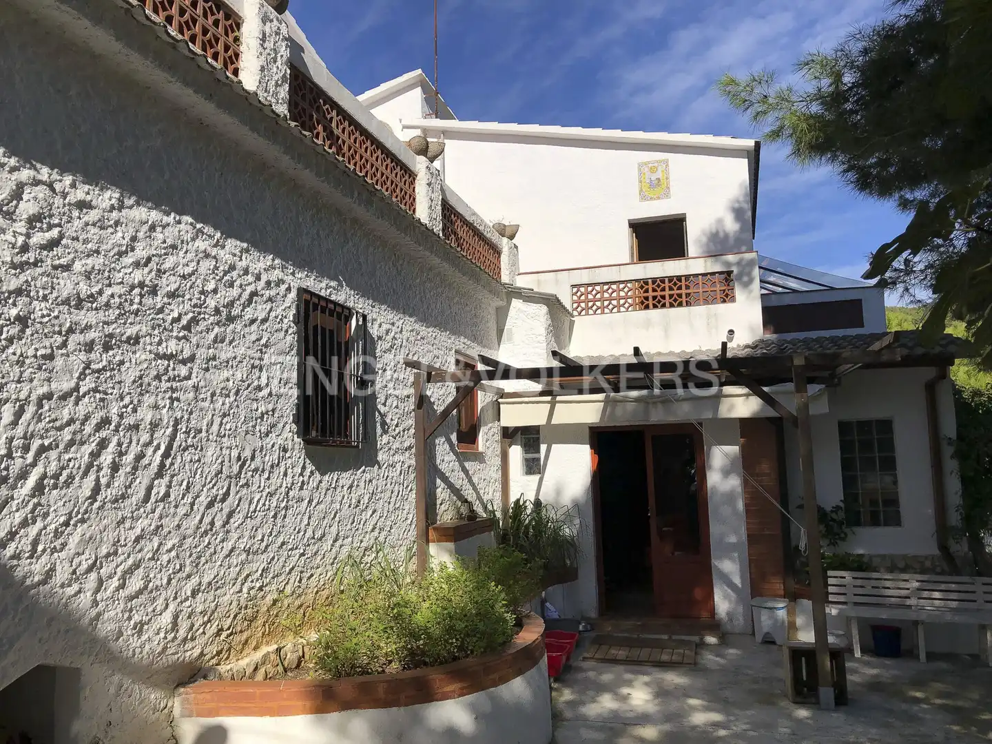 Vista exterior de Edificio en venta en Vilanova i la Geltrú