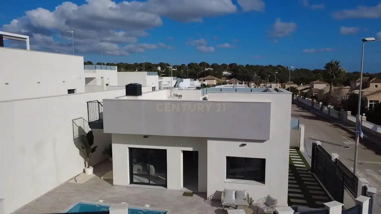 Vista exterior de Casa o chalet en venta en Pilar de la Horadada