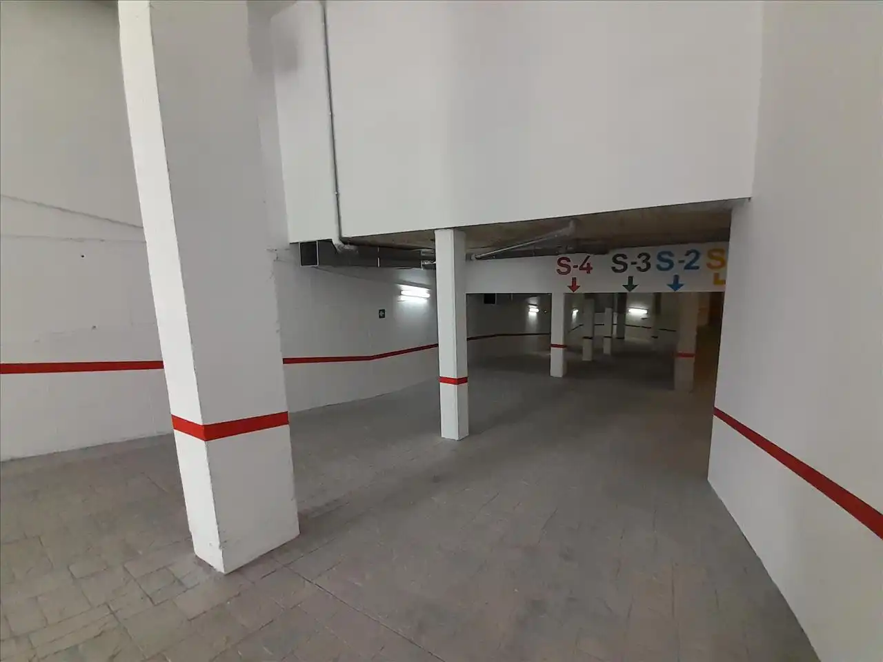 Parking de Piso en venta en Lugo con Trastero