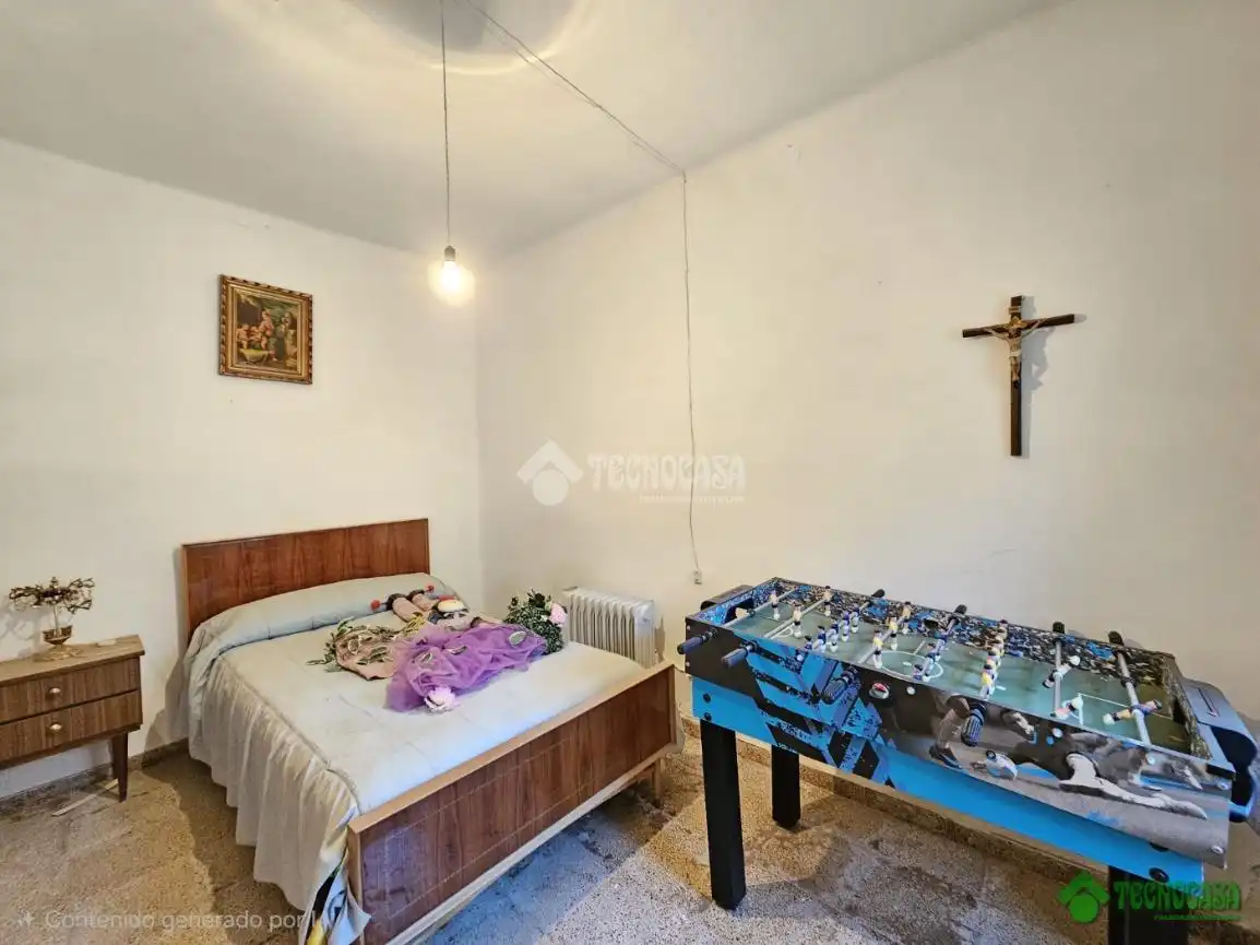 Casa adosada en venda en Balazote