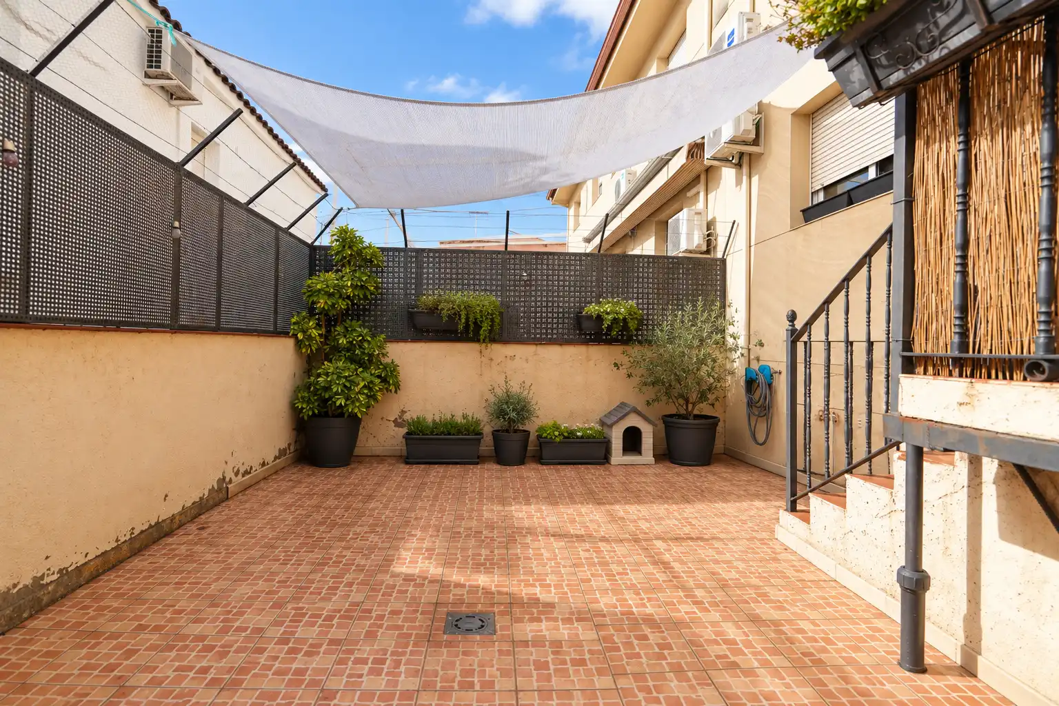 Maison mitoyenne à vendre à Carrer de Puertollano, imagen 3