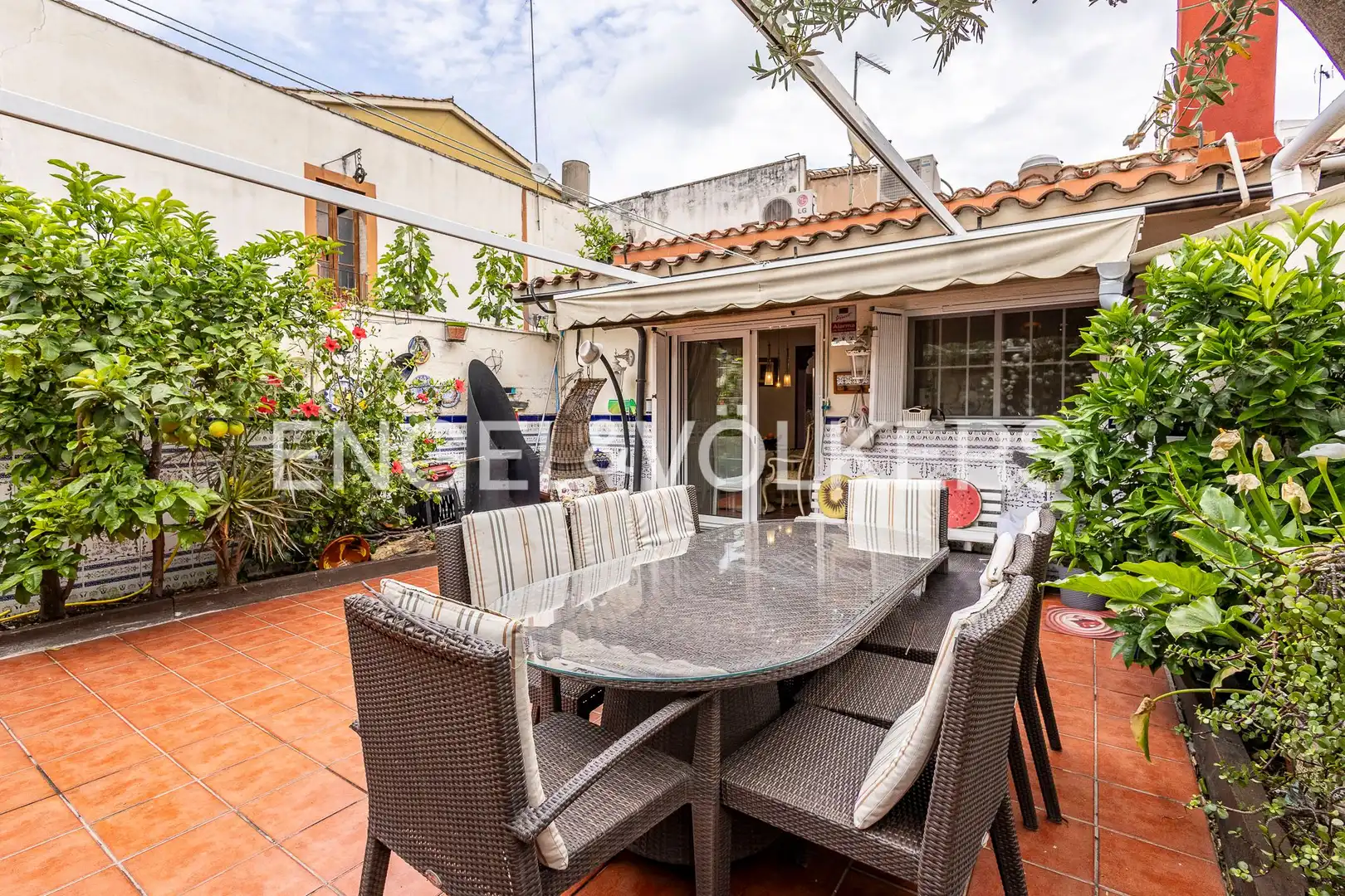 Terrasse von Haus oder Chalet zum Verkauf in Sant Joan Despí mit Klimaanlage, Heizung und Privatgarten