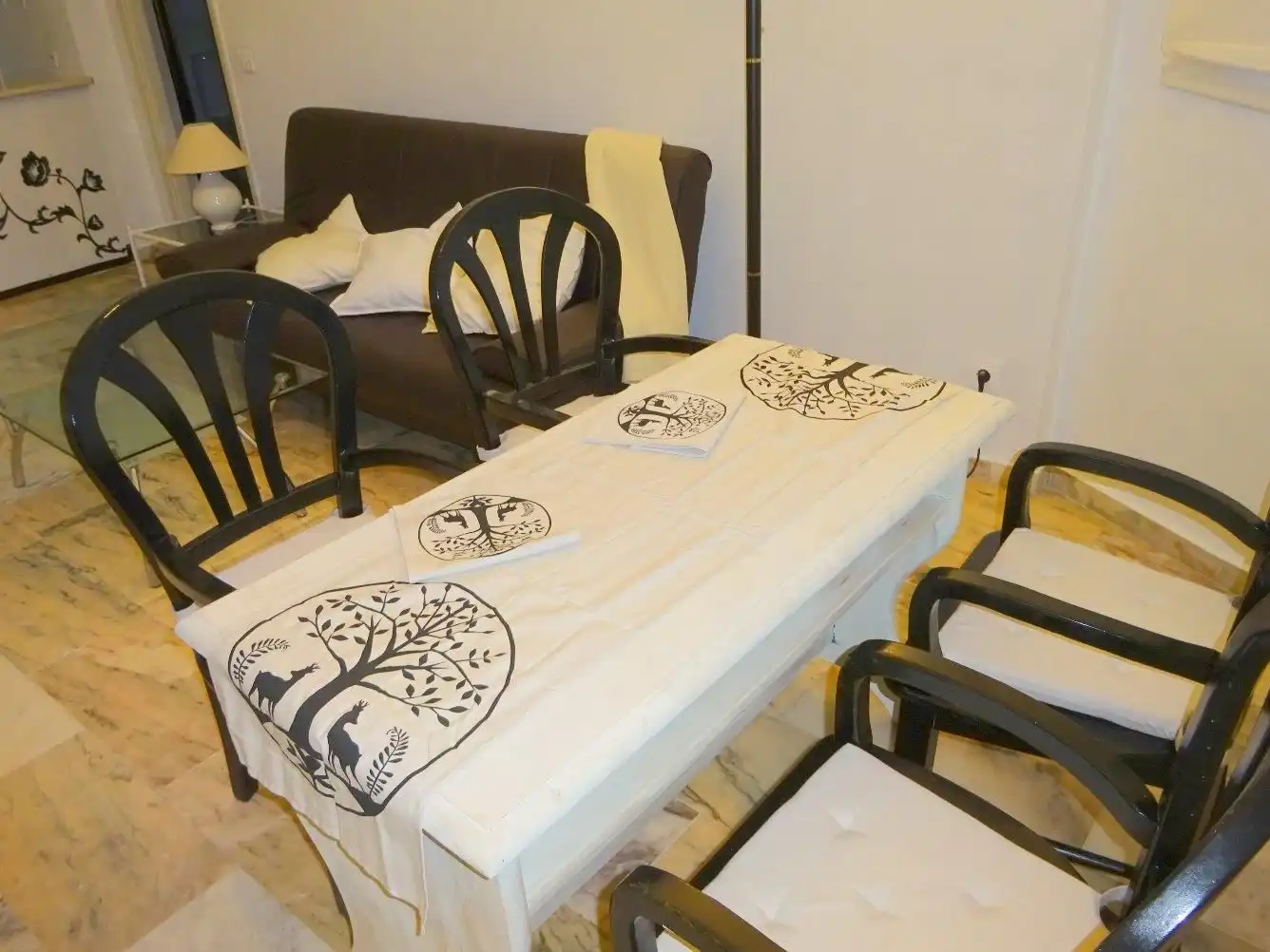 Comedor de Apartamento de alquiler en Sevilla con Aire acondicionado, Calefacción y Amueblado
