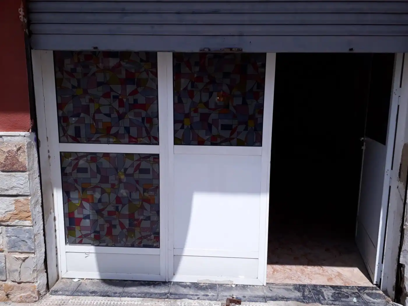Local comercial en venda a Cox
