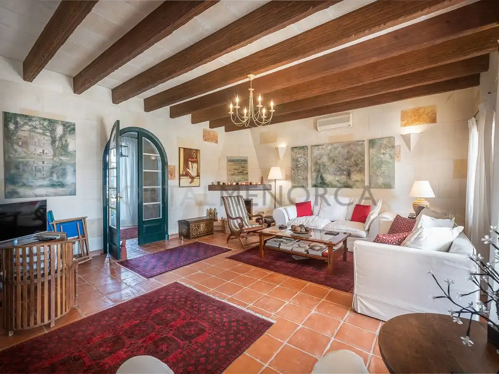 Sala d'estar de Finca rústica en venda en Maó - Mahón amb Aire condicionat, Calefacció i Piscina