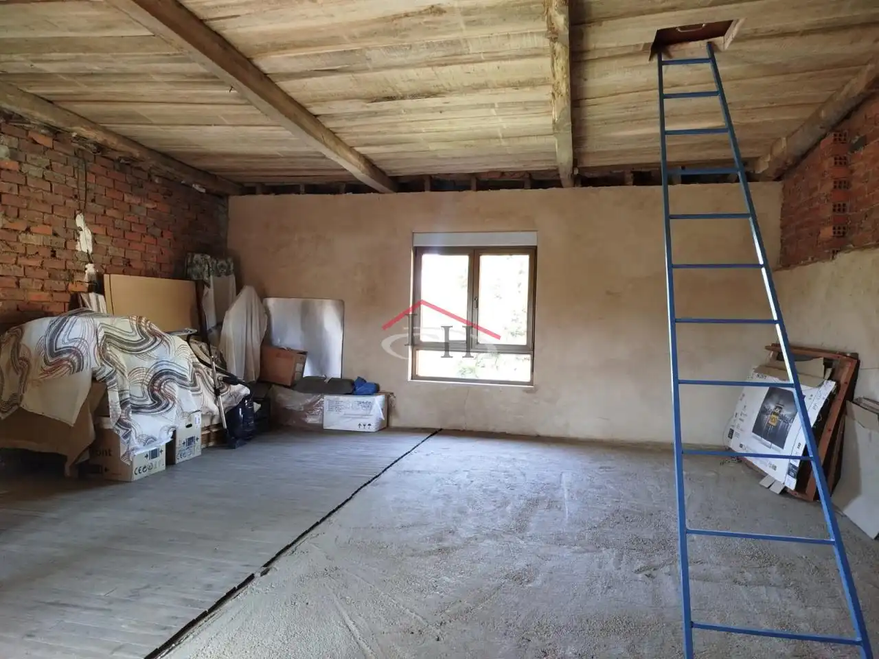 Casa o xalet en venda en Onzonilla amb Jardí privat i Traster
