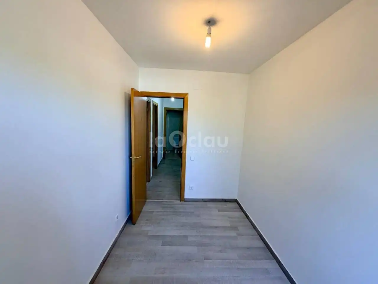 Dormitori de Apartament en venda en Vic amb Calefacció