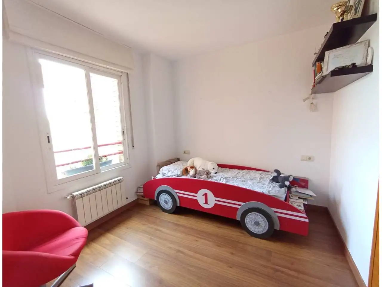 Schlafzimmer von Wohnung zur Miete in Sant Cugat del Vallès mit Klimaanlage, Heizung und Parkett
