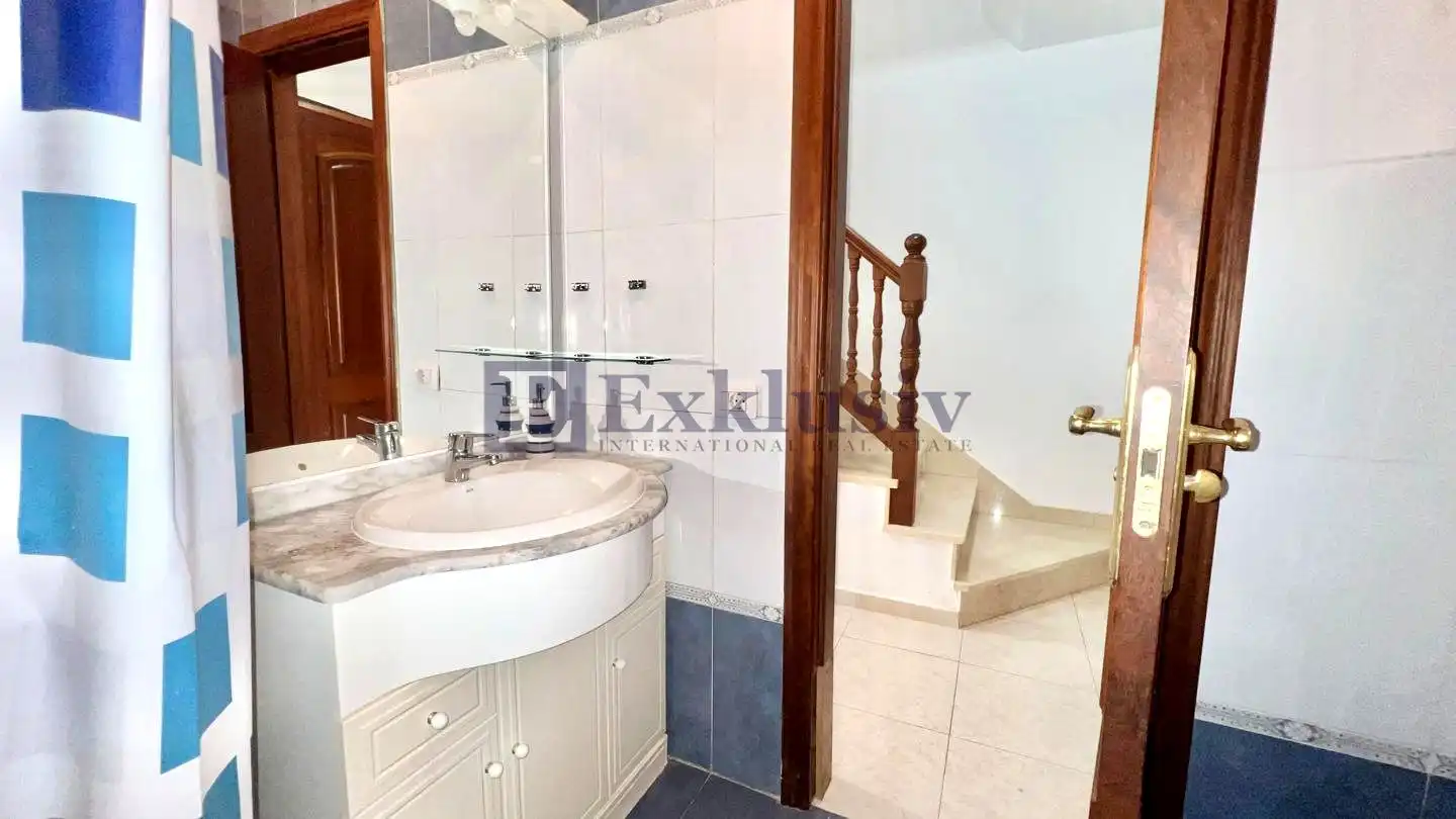 Bathroom of Ground floor for sale in Arona  with Air Conditioner, Terrace and Storage room