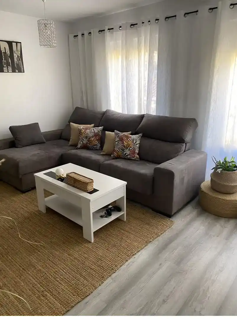 Sala d'estar de Casa adosada en venda en Astorga