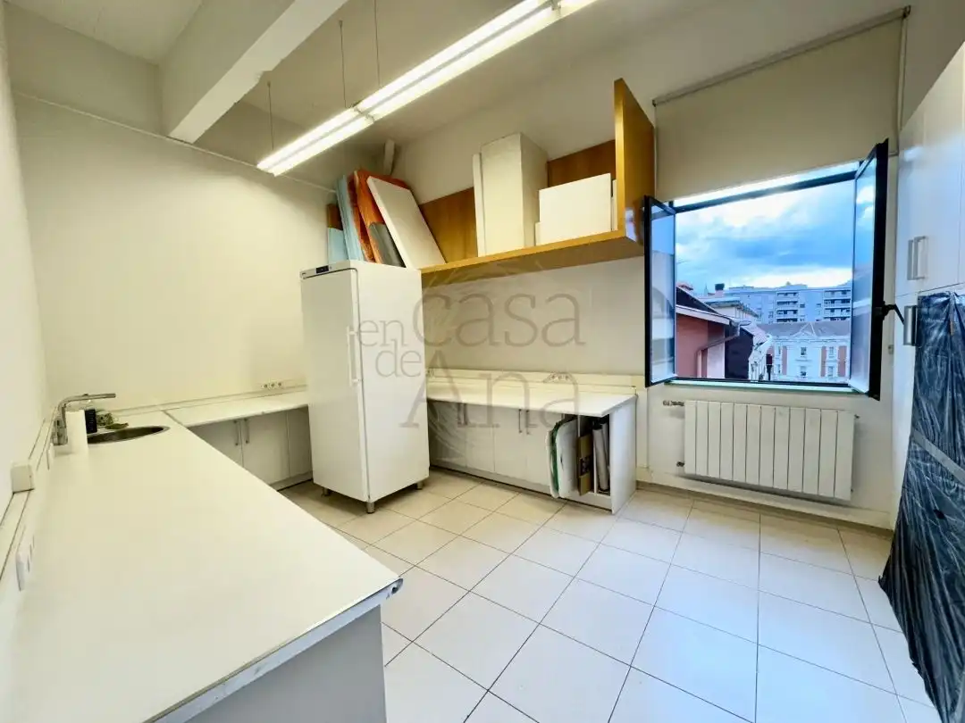 Office space with lift for sale in Nerbioi Kalea, imagen 18