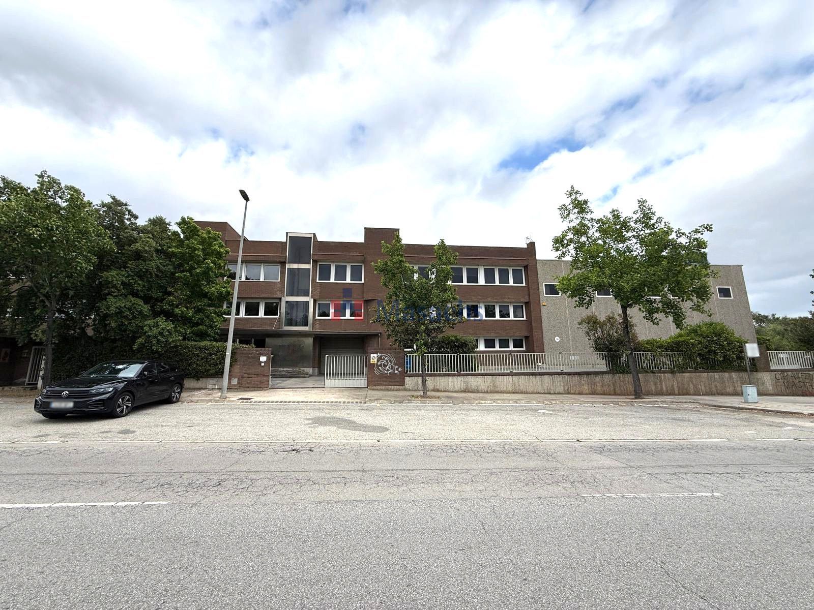 Exterior view of Industrial buildings for sale in Terrassa