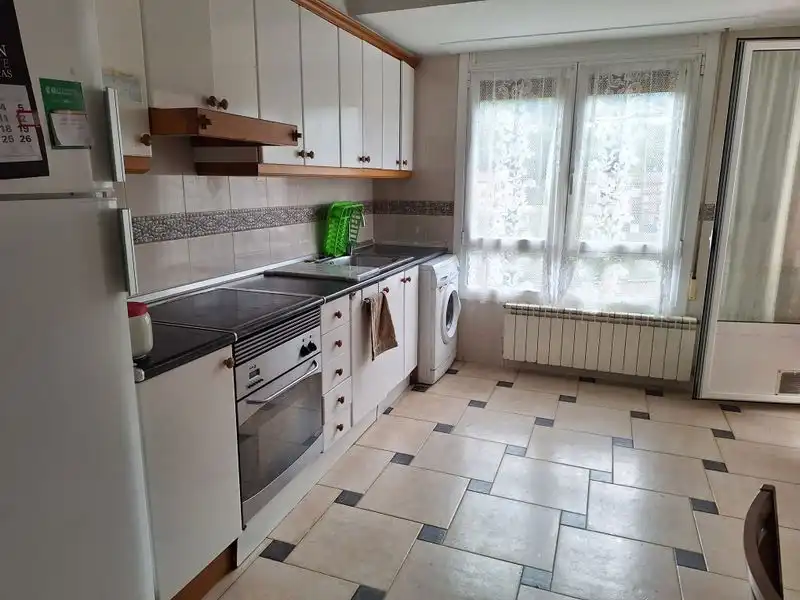 Cuina de Pis en venda en Ibarra amb Calefacció i Balcó